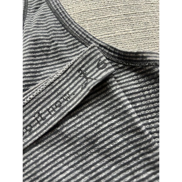 Lululemon Swiftly Tech Tank Striped - Picture 3 of 3